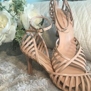 ⭐️HOST PICK ⭐️Antonio Melani Petra Heels - 7.5M